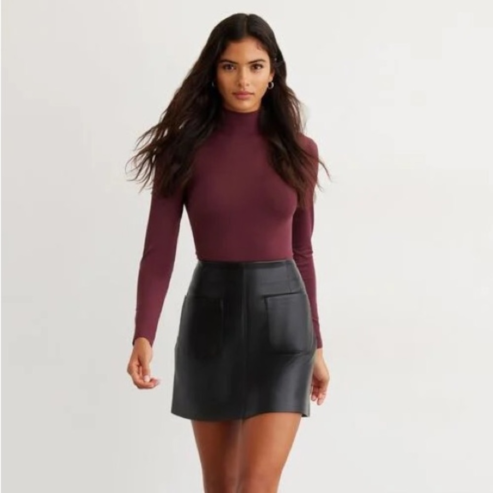 NWT Dynamite faux leather black skirt - Medium